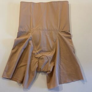 La Vie En Rose Shape-Wear